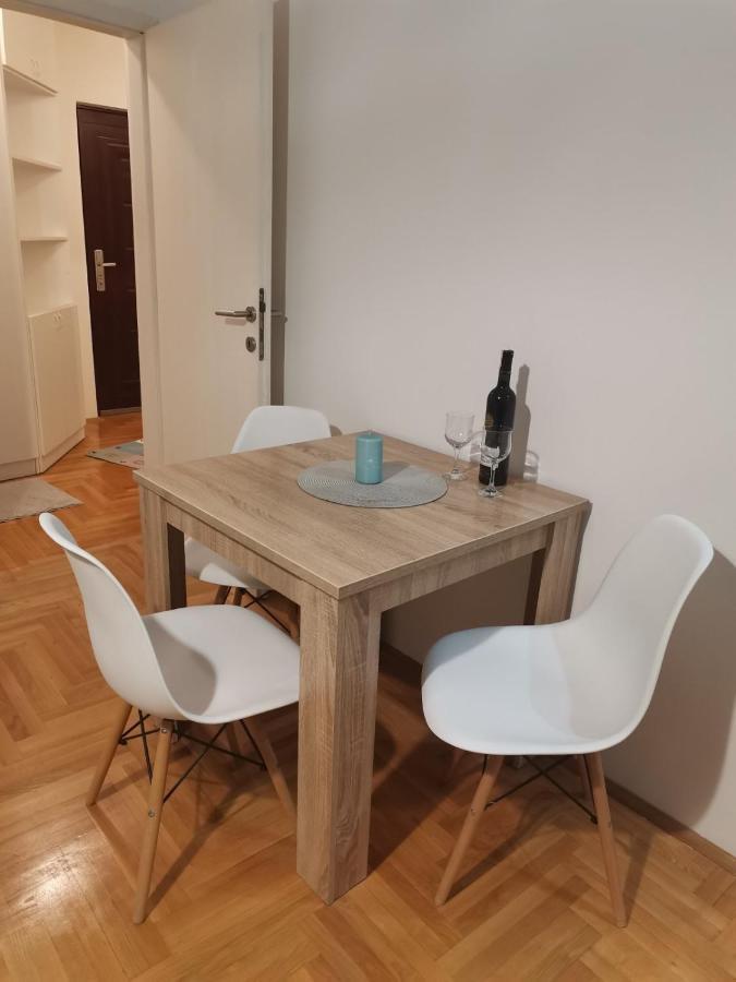 Max Appartement Banja Luka Buitenkant foto