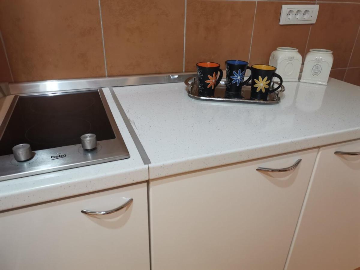 Max Appartement Banja Luka Buitenkant foto